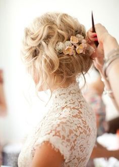 Raccolto romantico con fiori