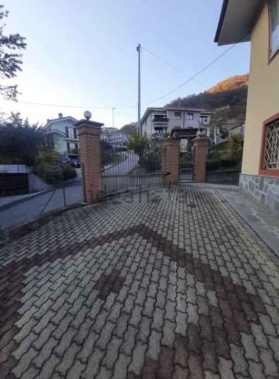 Mi date un vostro parere ? - 3