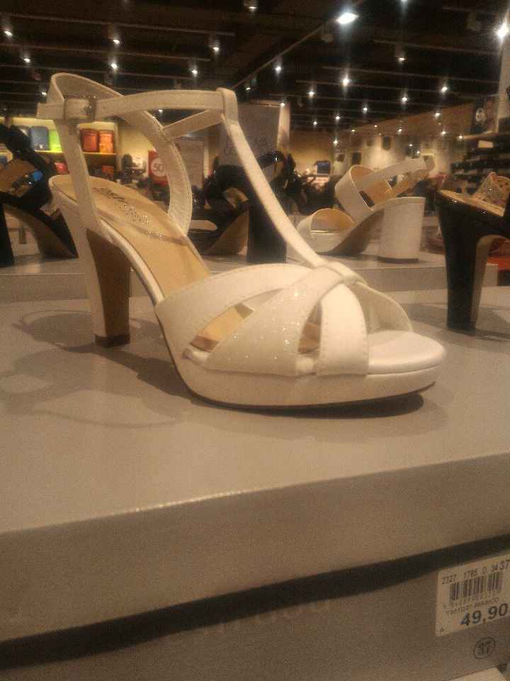 Scarpe trovate.... - 1