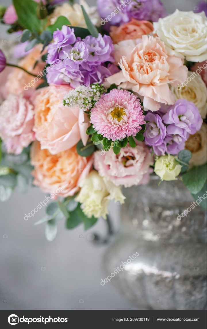 Bouquet di fiori principalmente x spose d'estate 🌻🌷🌼🌸💐 - 1
