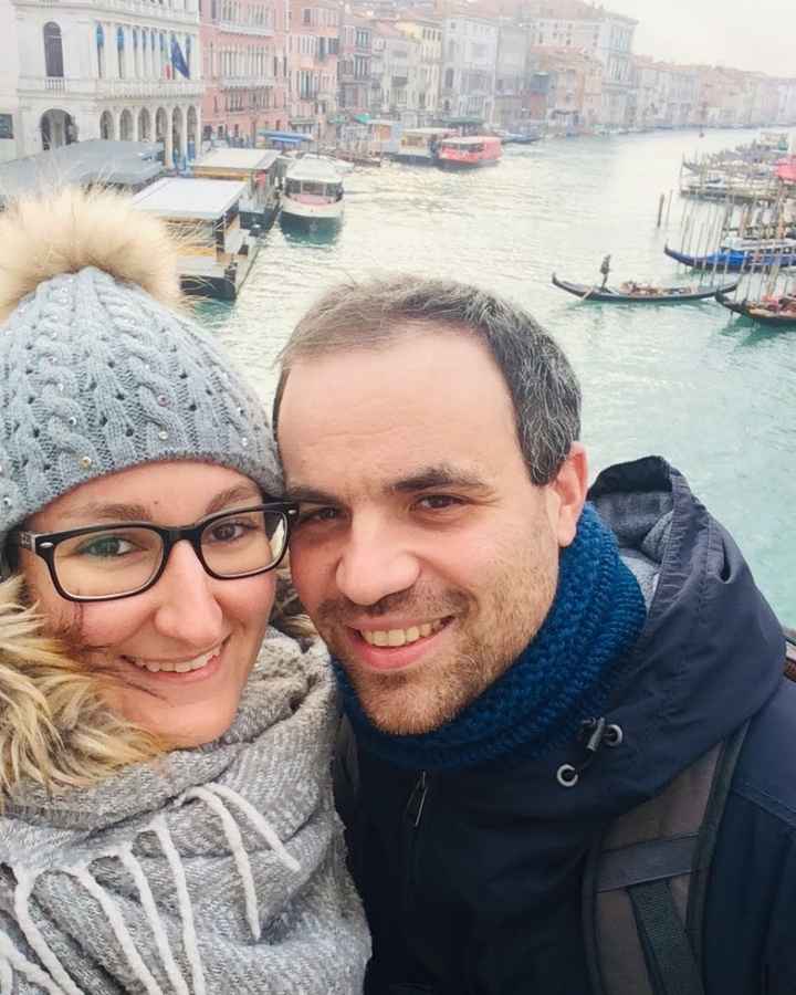 Postate una foto di voi due 👇 - 1