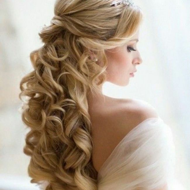 Acconciatura sposa riccia 1