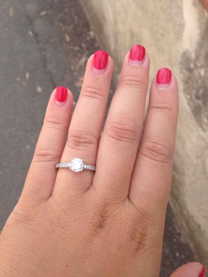 I vostri anelli di fidanzamento: vogliamo vederli! - 1