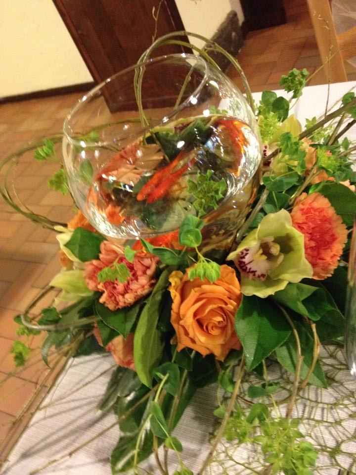 centro tavola con pesci