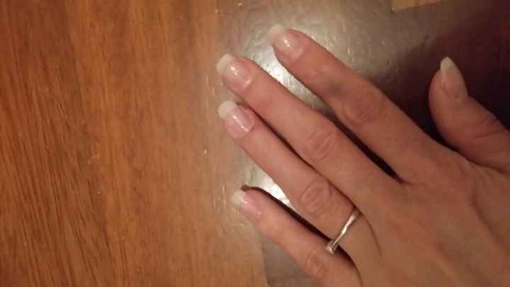 Seconda prova unghie....non ci siamo - 1