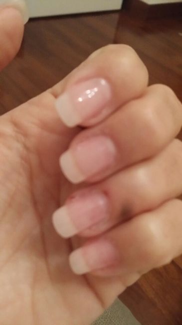 Seconda prova unghie....non ci siamo - 3