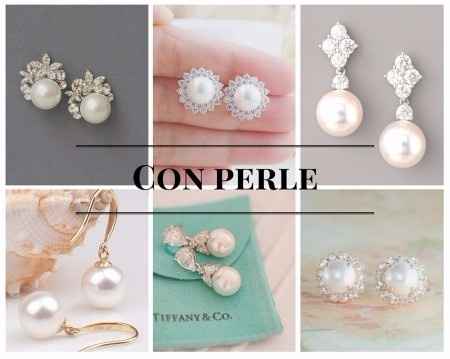 Orecchini con perle 