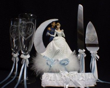 Cake topper