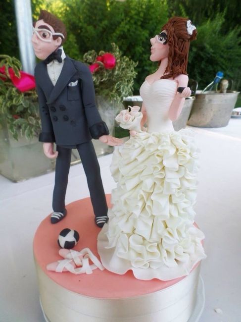 cake topper