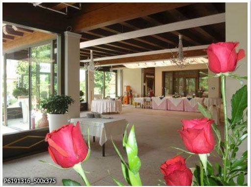 visuale della sala aperitivo