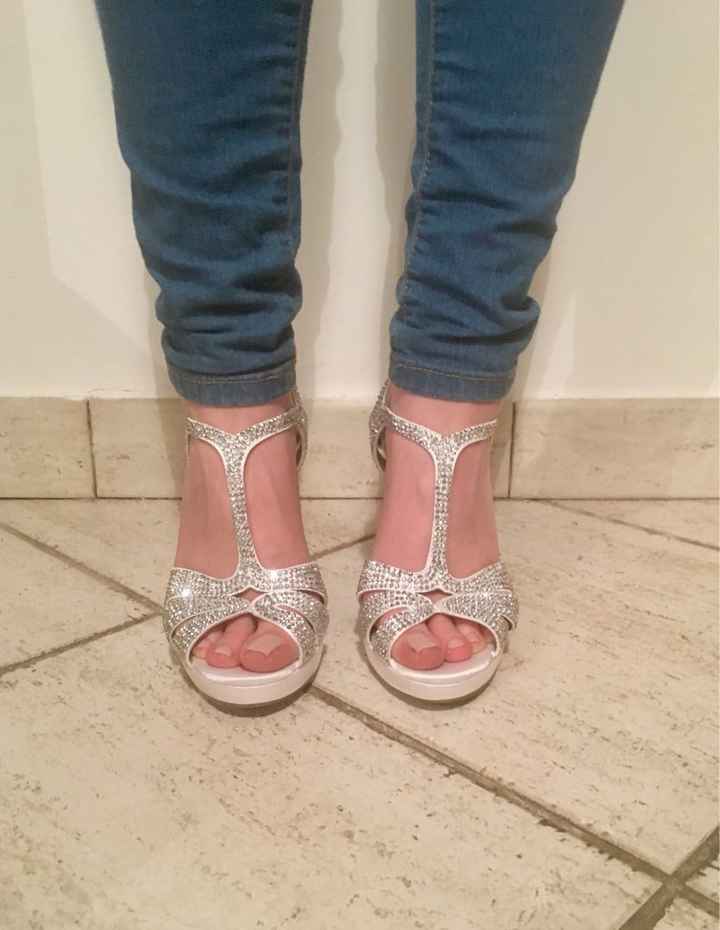 Le mie scarpe (e gli orecchini) - 3