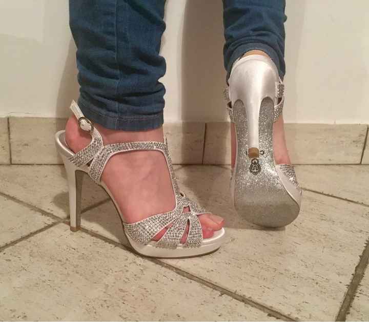 Le mie scarpe (e gli orecchini) - 4