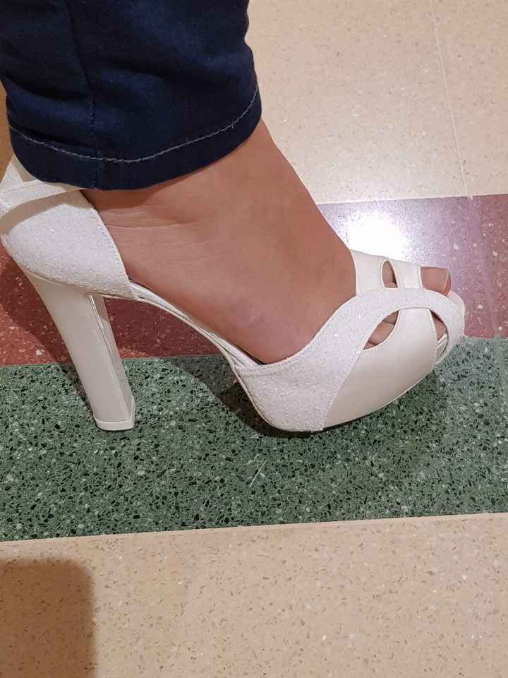  Cercasi scarpa comoda! - 1