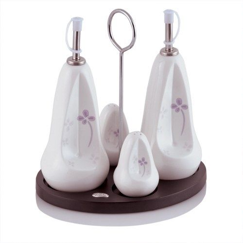 Le Vs. Bomboniere! - 1