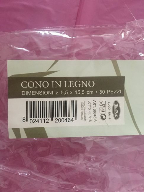 Coni porta riso e petali 2