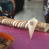 Coni porta riso e petali - 1