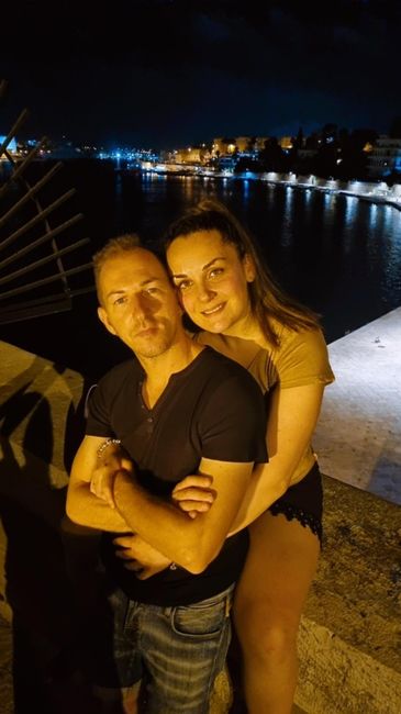 Postate una foto di voi due 👇 - 1