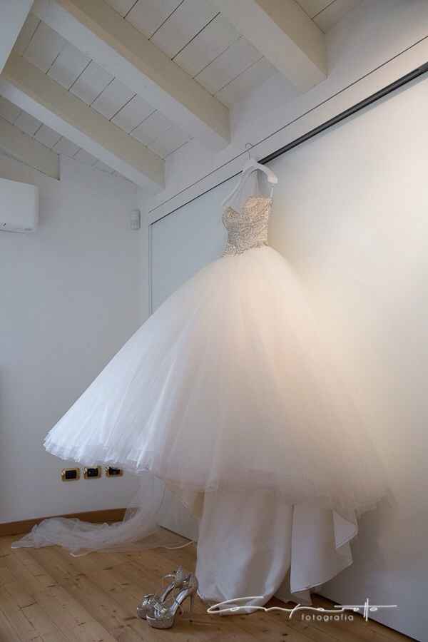 La foto del vostro vestito appeso - 1