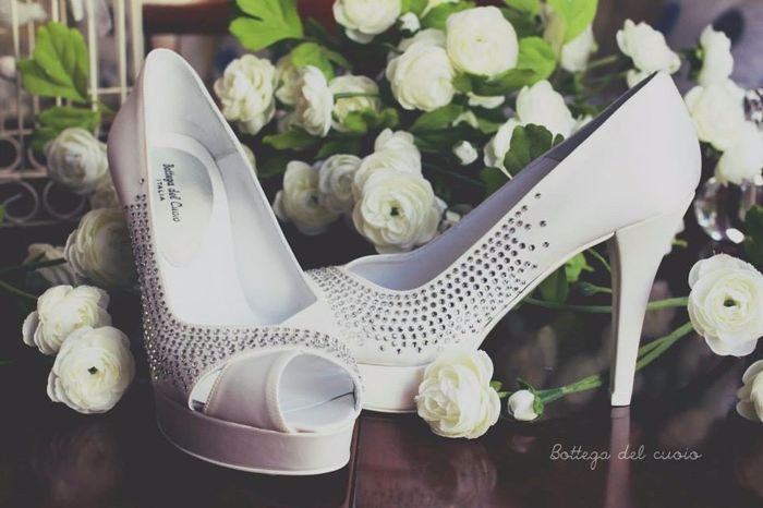 Decolleté incrociato