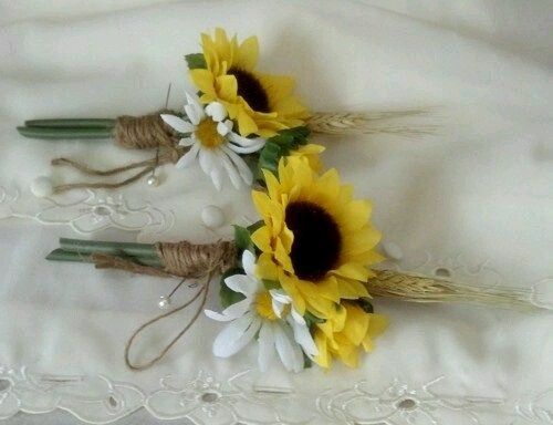 Boutonniere...  - 12