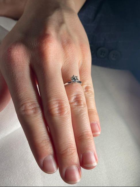 Come è il vostro anello di fidanzamento?? - 1