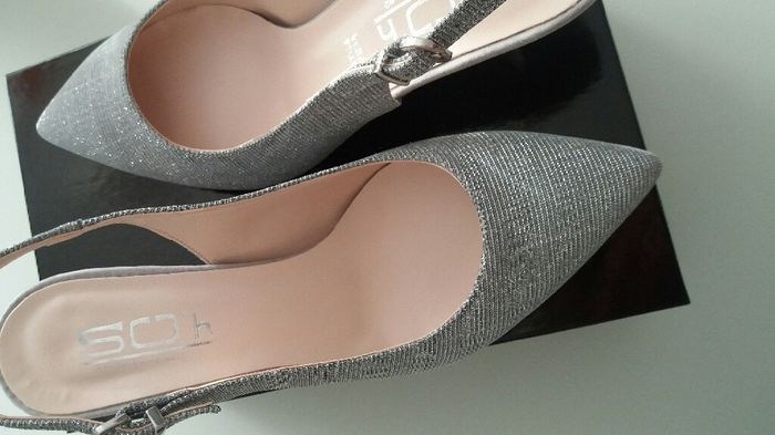 Sono curiosa di vedere le vostre scarpe. .. - 1
