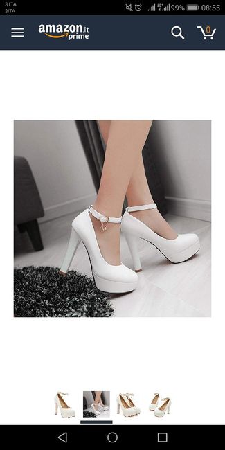 Help scarpe bianche - 1