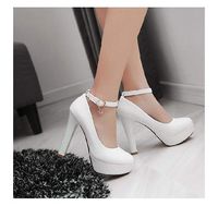 Help scarpe bianche - 1