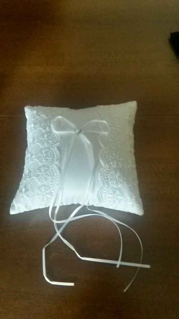 Cuscino porta fedi... ecco il mio, mi fate vedere i vostri - 1