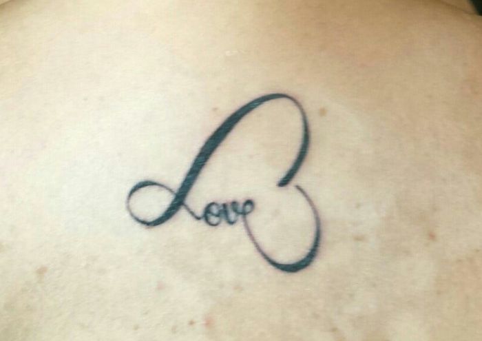 Ti faresti un tatuaggio con la data delle tue nozze? - 1