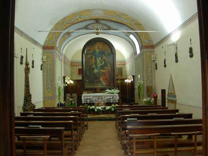 INTERNO CHIESA