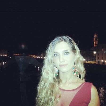 Una nostra foto da bambina e da adulta - 2