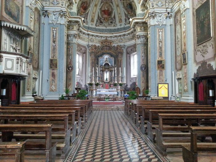 Tappeto navata chiesa - 1