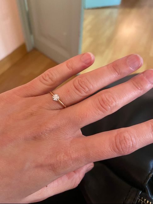 Come è il vostro anello di fidanzamento?? - 1