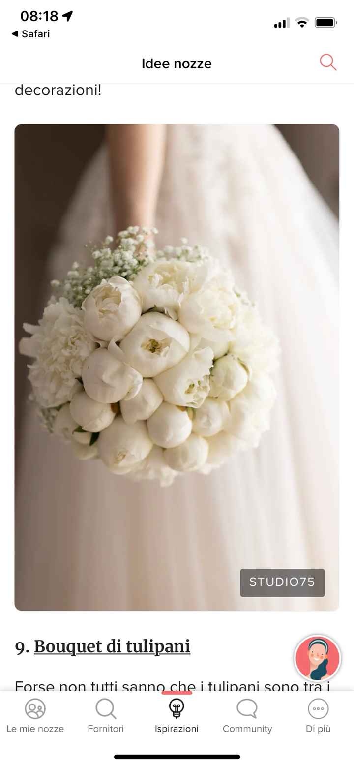 Bouquet peonie bordeaux e rose bianche giugno - 2