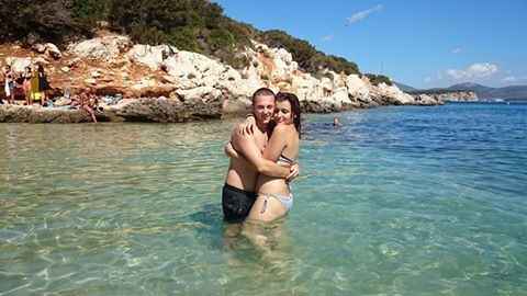 Sondaggio :) chi è il "bello"della coppia?  - 1