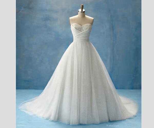 Sara vs admin: l'abito principessa - 1