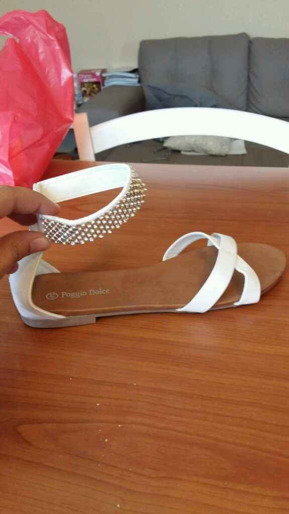 Emergenza scarpe per chi non porta tacchi - 1