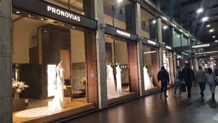 Pronovias ...all'improvviso - 1
