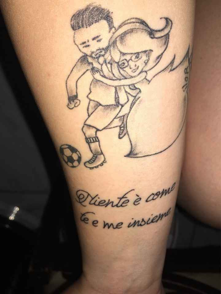 Tatuaggio che si vede è volgare??? - 1