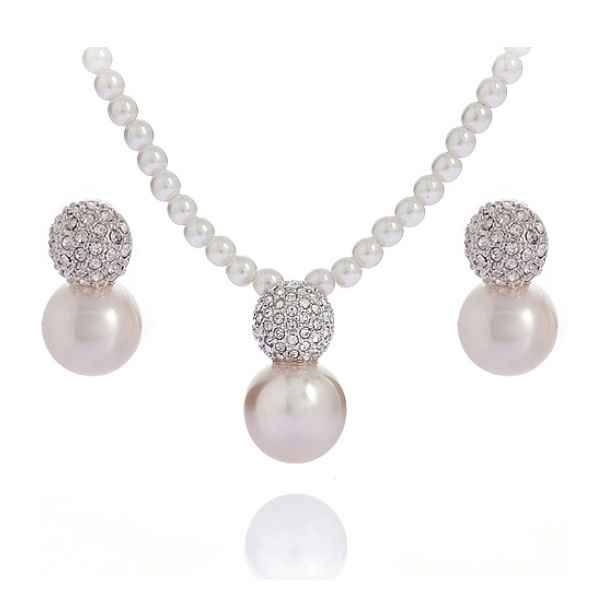 Parure perle e cristalli