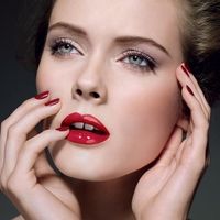 Make Up 