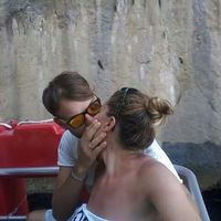 Ruba anche tu un bacio alla tua dolce metà e postalo in Community! - 1