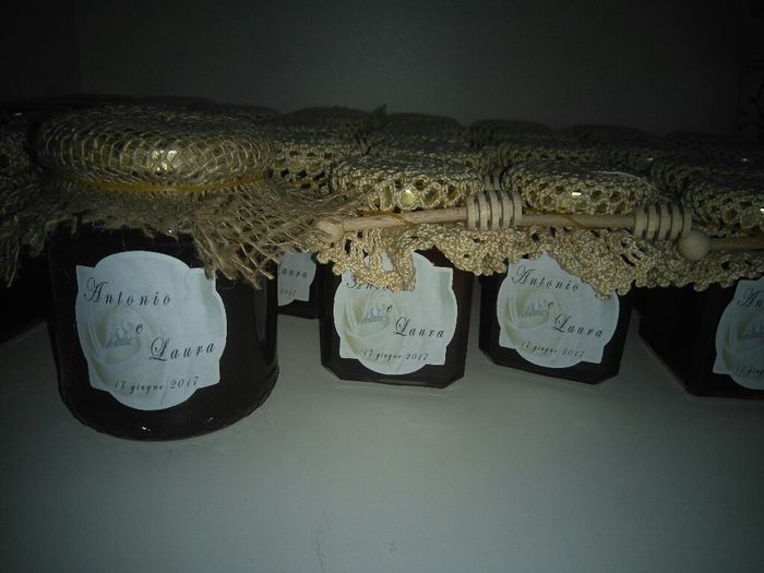 Bomboniere miele trovate - 1