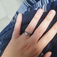 E ora mostraci una foto del tuo anello di fidanzamento! - 1