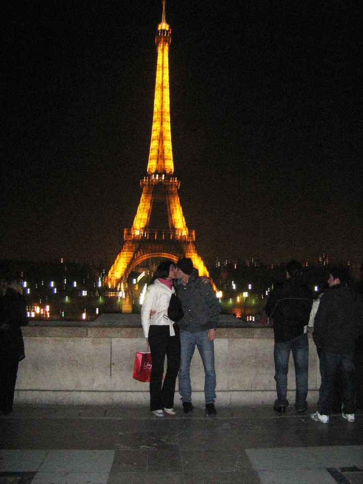 Bacio a Parigi