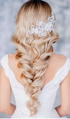 acconciatura capelli lunghi 5 