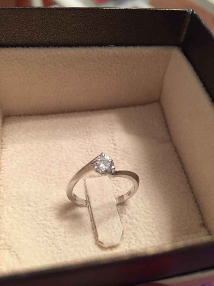 Curiosità: l'anello della proposta :-) - 1