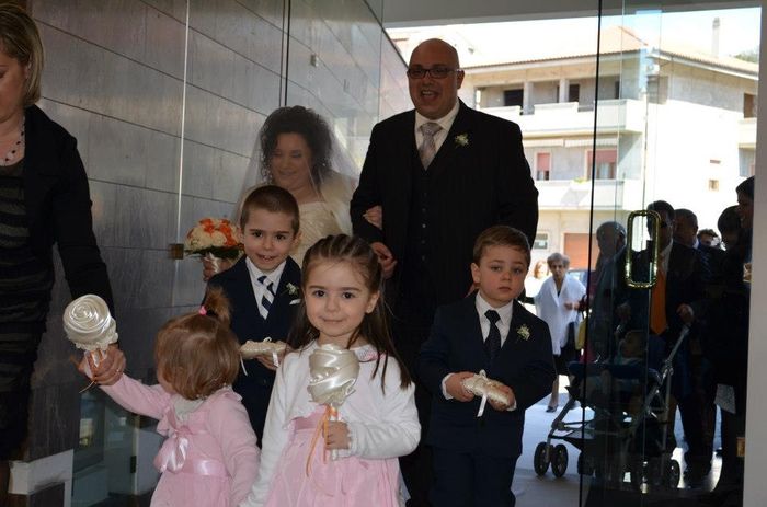 ENTRATA....CON PAGGETTI