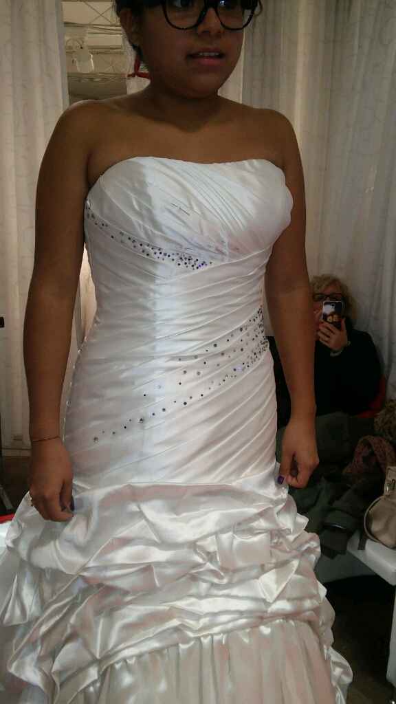 Mezza sirena o sirena con gonna ampia per spose non alte - 1